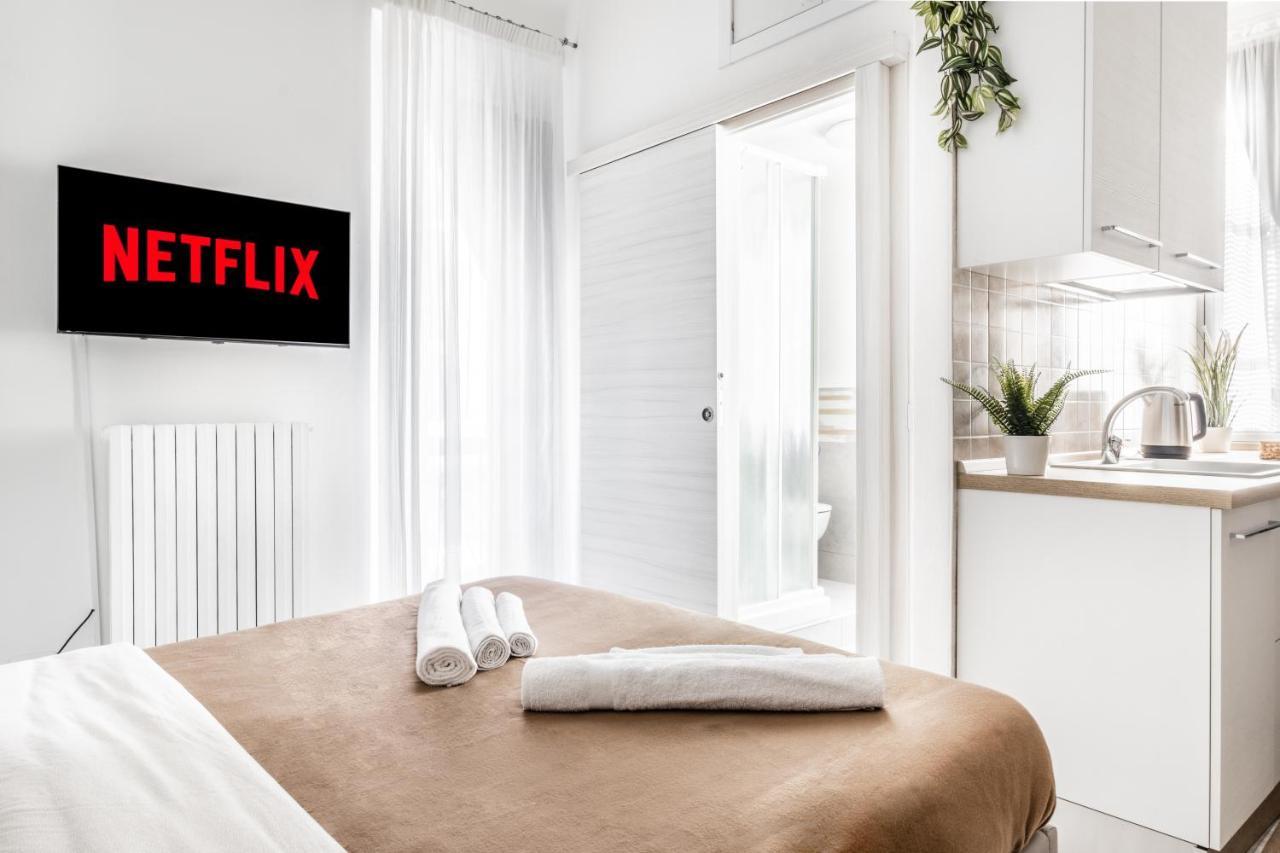 Pretty House Navigli-Duomo Netflix & Design Apartman Milánó Kültér fotó